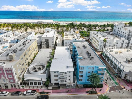 Complexes résidentiels à Miami Beach, Comté de Miami-Dade