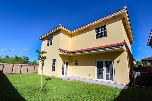 Villa en South Miami Heights, Miami-Dade County