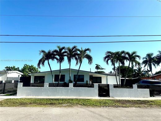 Villa in Miami, Miami-Dade County