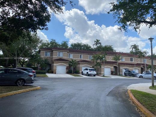 Townhouse in Davie, Broward County