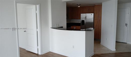 مجمع شقق ﻓﻲ North Bay Village, Miami-Dade County