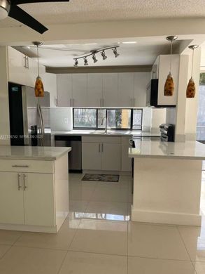 Complesso residenziale a Sunny Isles Beach, Miami-Dade County