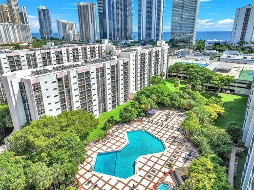 公寓楼  Sunny Isles Beach, Miami-Dade County