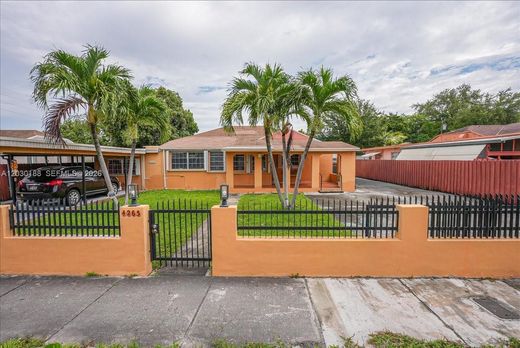 Villa in Miami, Miami-Dade County