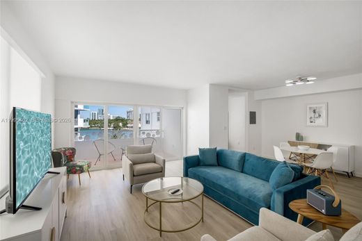 Жилой комплекс, Bay Harbor Islands, Miami-Dade County