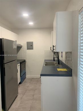 Residential complexes in Miami, Miami-Dade