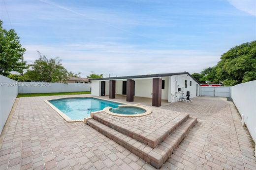 Вилла, Майами, Miami-Dade County