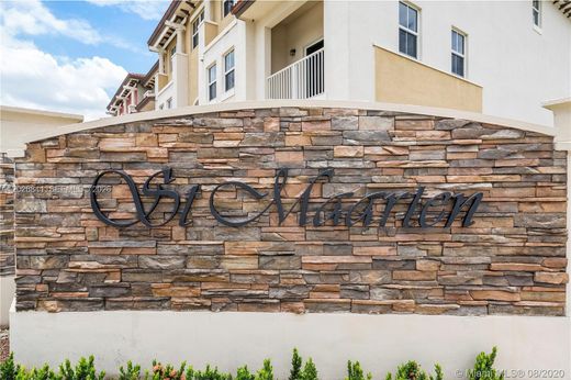 Residential complexes in Doral, Miami-Dade