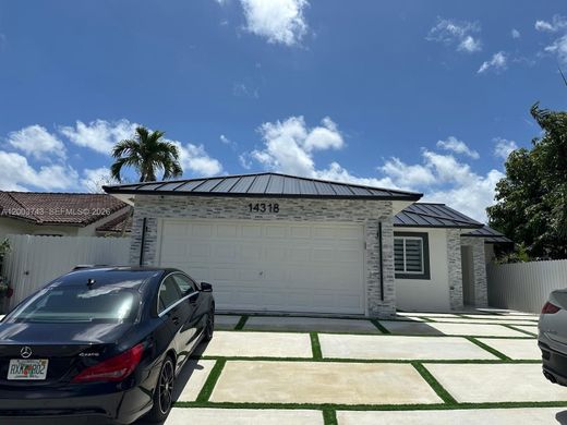Villa in Miami, Miami-Dade County