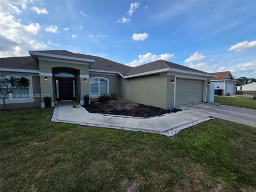 Villa in Port Saint Lucie, Saint Lucie County