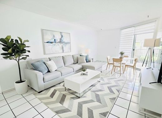 Kamienica w Hialeah, Miami-Dade County