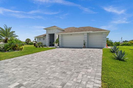 Villa in Cape Coral, Lee County