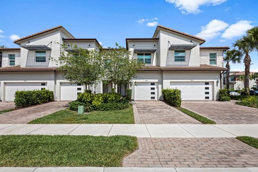 Townhouse in Lake Worth, Palm Beach