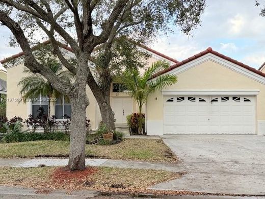 Villa - Weston, Broward County