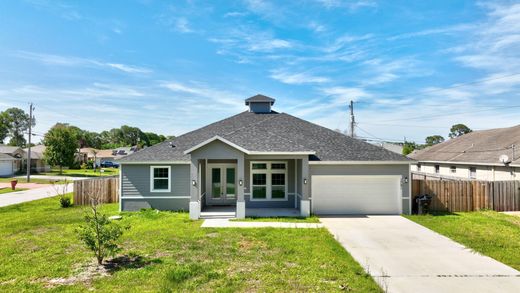 Villa - Port Saint Lucie, Saint Lucie County