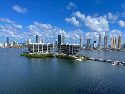 Residential complexes in Aventura, Miami-Dade