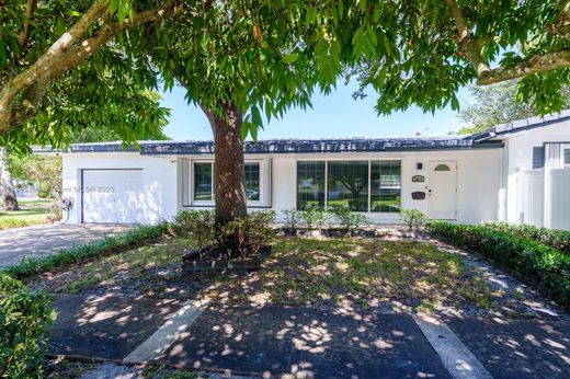 Villa - Hollywood, Broward County