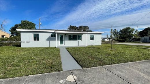 Villa a Miami Gardens, Miami-Dade County