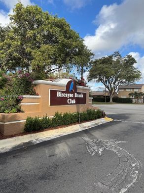 Residential complexes in Miami, Miami-Dade