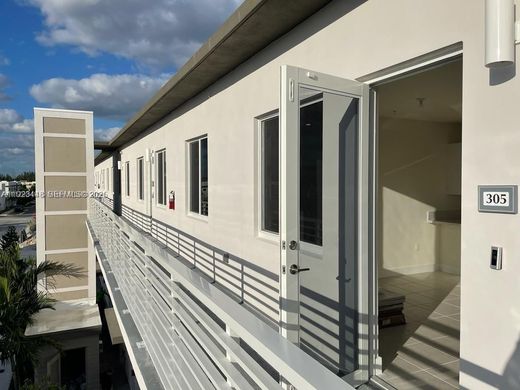 Complexos residenciais - Doral, Miami-Dade County