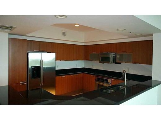 Complexos residenciais - North Miami, Miami-Dade County
