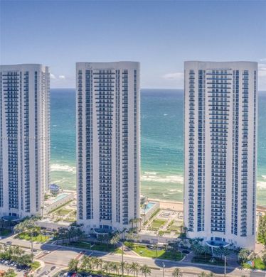 Complesso residenziale a Sunny Isles Beach, Miami-Dade County