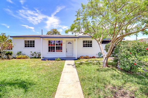 Villa in Palm Springs, Palm Beach County
