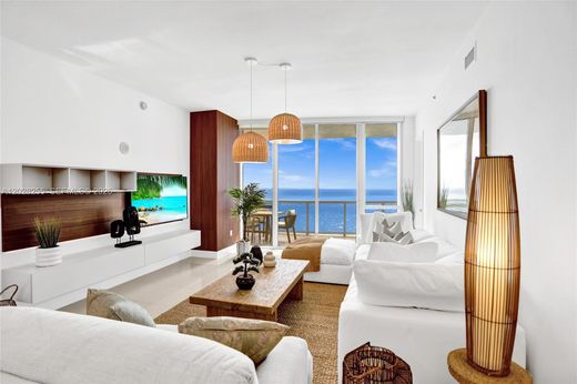 Residential complexes in Sunny Isles Beach, Miami-Dade