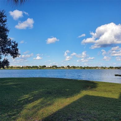 公寓楼  Oakland Park, Broward County