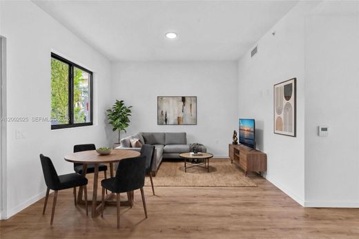 Residential complexes in Miami, Miami-Dade