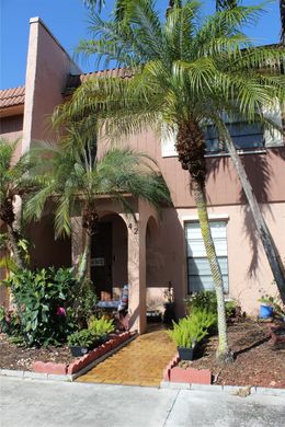 Casa adosada en Estates of Fort Lauderdale  (historical), Broward County