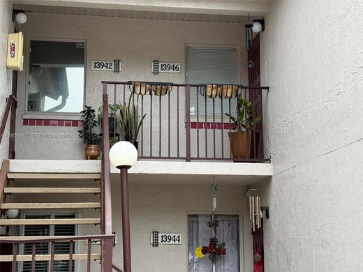 Complesso residenziale a Miami, Miami-Dade County