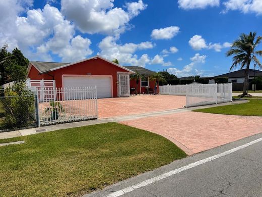 Villa in Homestead, Miami-Dade