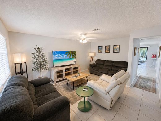 Townhouse in Palm Beach Gardens, Palm Beach