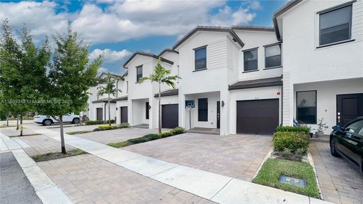 Şehir evi  Pembroke Pines, Broward County