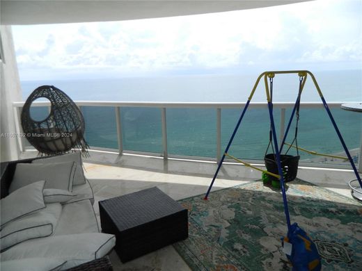 مجمع شقق ﻓﻲ Sunny Isles Beach, Miami-Dade County