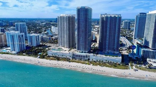 公寓楼  Hallandale Beach, Broward County