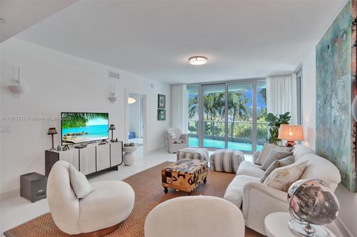 Edificio en Coconut Grove, Miami-Dade County