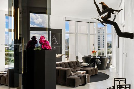 Complesso residenziale a Miami Beach, Miami-Dade County