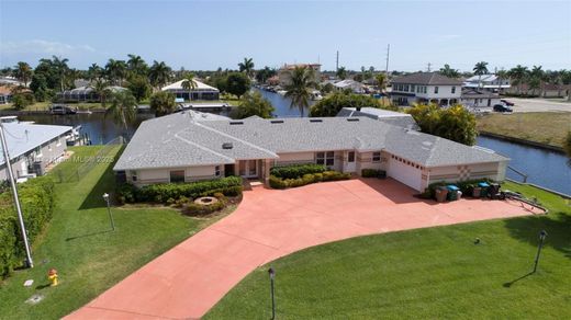 Villa - Cape Coral, Lee County