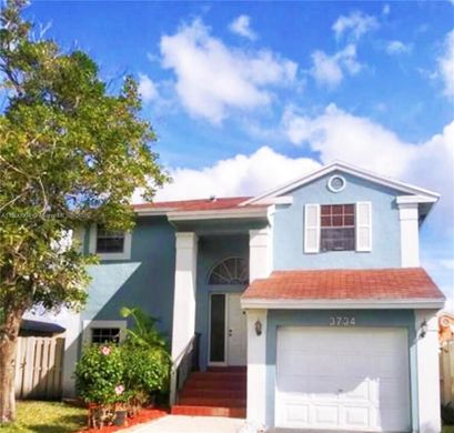 Villa - Sunrise, Broward County
