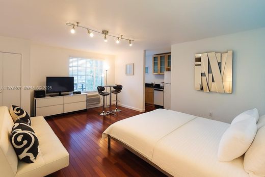 مجمع شقق ﻓﻲ Miami Beach, Miami-Dade County