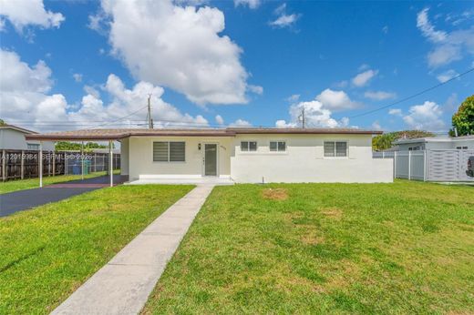 Villa in Miami, Miami-Dade
