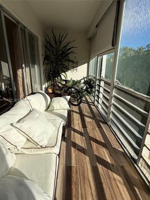 Edificio en Hallandale Beach, Broward County