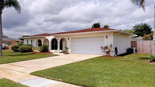 Villa in Port Saint Lucie, Saint Lucie County