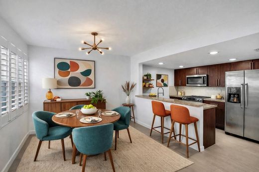 Residential complexes in Miami, Miami-Dade