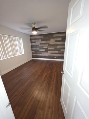 مجمع شقق ﻓﻲ Lauderhill, Broward County