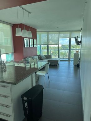 Complesso residenziale a Miami, Miami-Dade County