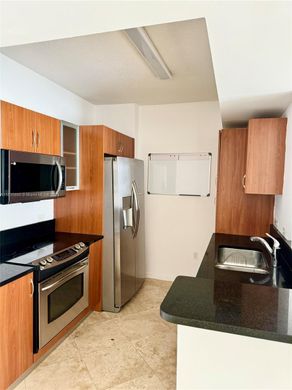 Komplex apartman Aventura, Miami-Dade County