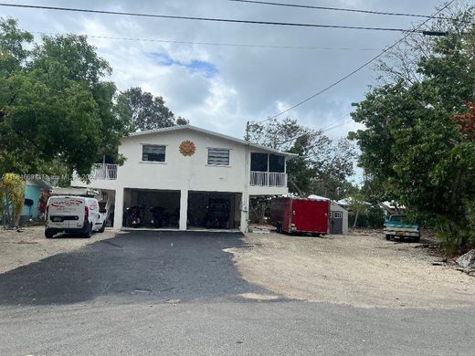 Villa - Key Largo, Monroe County